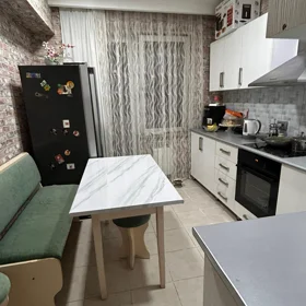 In Baku 110.0 m² apartment is for sale - Image 7