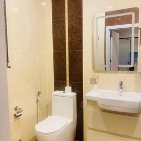 In Baku 80.0 m² apartment is for rent - Image 7