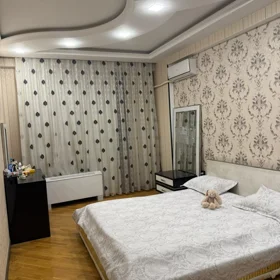 In Baku 100.0 m² apartment is for rent - Image 5