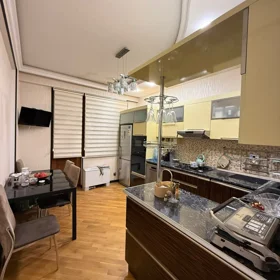 In Baku 100.0 m² apartment is for rent - Image 8
