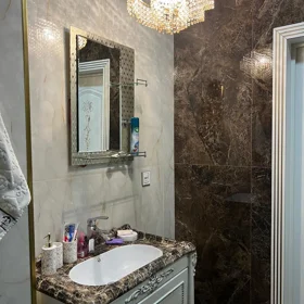 In Baku 110.0 m² apartment is for rent - Image 8