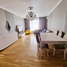 In Səbail rayonu 96.0 m² apartment is for rent - Image 4