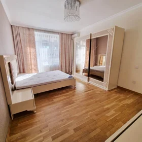 In Səbail rayonu 96.0 m² apartment is for rent - Image 10