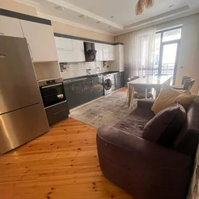 In Baku 135.0 m² apartment is for rent - Image 6