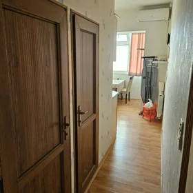 In Baku 70.0 m² apartment is for rent - Image 8