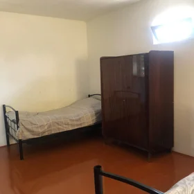 In Baku 60.0 m² apartment is for rent - Image 4