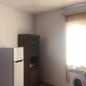 In Baku 60.0 m² apartment is for rent - Image 8
