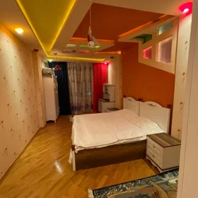 In Baku 135.0 m² apartment is for sale - Image 8