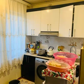 In Baku 100.0 m² apartment is for sale - Image 7