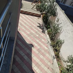 In Baku 400.0 m² house with 8.0 rooms is for sale - Image 6
