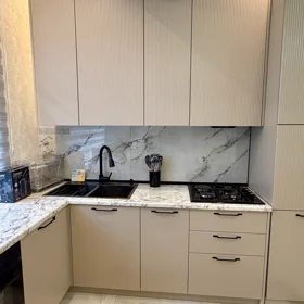 In Baku 90.0 m² apartment is for rent - Image 2