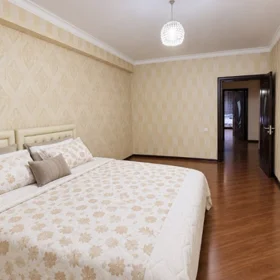 In Baku 120.0 m² apartment is for rent - Image 4