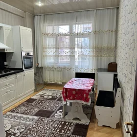 In Baku 130.0 m² apartment is for sale - Image 2