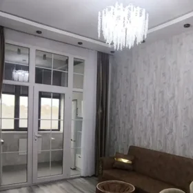 In Binəqədi rayonu 70.0 m² apartment is for sale - Image 3