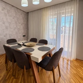 In Baku 81.0 m² apartment is for rent - Image 3