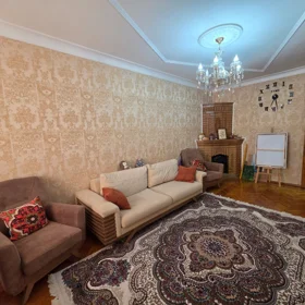 In Baku 74.0 m² apartment is for sale - Image 3