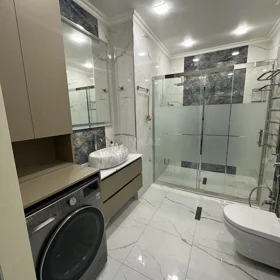 In Baku 160.0 m² apartment is for rent - Image 4