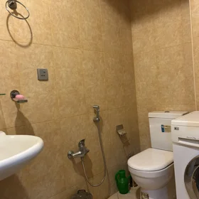 In Baku 80.0 m² apartment is for sale - Image 6