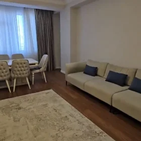 In Baku 136.0 m² apartment is for rent - Image 4