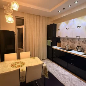 In Baku 80.0 m² apartment is for rent - Image 2