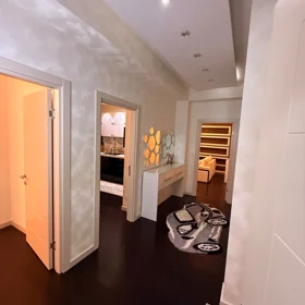 In Baku 80.0 m² apartment is for rent - Image 5