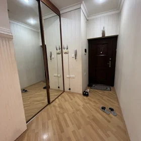 In Baku 126.0 m² apartment is for rent - Image 2