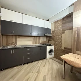 In Baku 67.0 m² apartment is for sale - Image 5