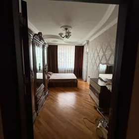 In Baku 130.0 m² apartment is for rent - Image 5