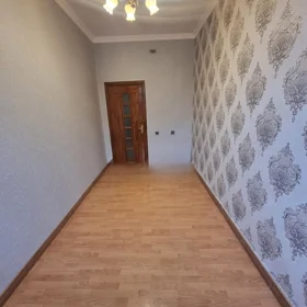 In Baku 75.0 m² apartment is for sale - Image 5