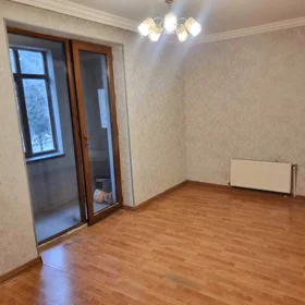 In Baku 75.0 m² apartment is for sale - Image 6