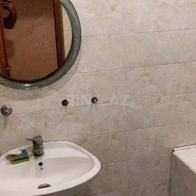 In Baku 85.0 m² apartment is for rent - Image 2