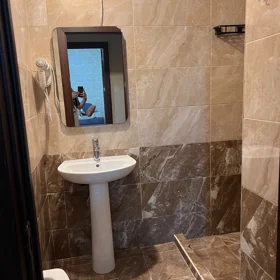 In Khirdalan 65.0 m² apartment is for rent - Image 5