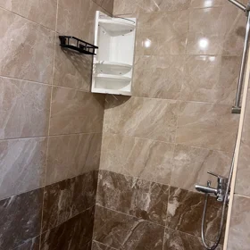 In Khirdalan 65.0 m² apartment is for rent - Image 8