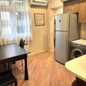In Baku 100.0 m² apartment is for rent - Image 10