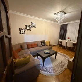 In Baku 80.0 m² apartment is for rent - Image 3