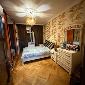 In Baku 80.0 m² apartment is for rent - Image 4