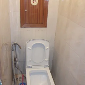 In Baku 70.0 m² apartment is for sale - Image 7