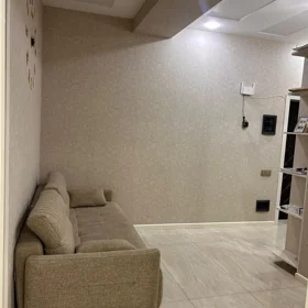 In Baku 80.0 m² apartment is for rent - Image 8