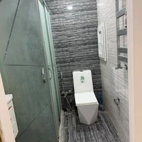In Baku 80.0 m² apartment is for rent - Image 9