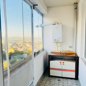 In Baku 85.0 m² apartment is for rent - Image 8