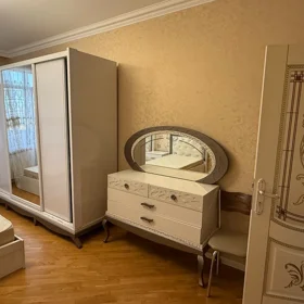 In Baku 110.0 m² apartment is for rent - Image 10