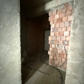 In Baku 105.0 m² apartment is for sale - Image 2