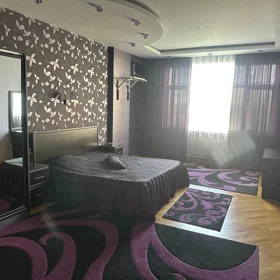 In Baku 140.0 m² apartment is for rent - Image 3