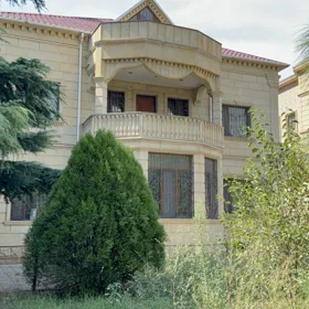 Baku-da 6.0 otaqlı 450.0 m2 bağ satılır