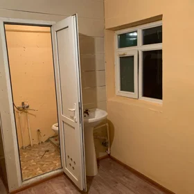 In Baku 50.0 m² apartment is for rent - Image 10