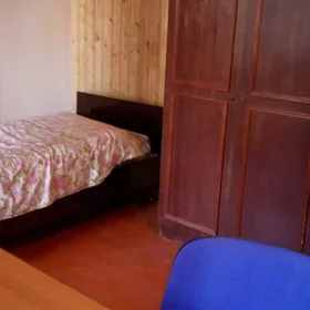 In Baku 50.0 m² house with 2.0 rooms is for rent - Image 4