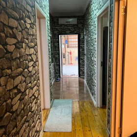 In Khirdalan 120.0 m² apartment is for rent - Image 8