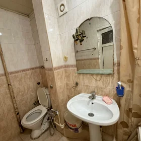 In Baku 75.0 m² apartment is for rent - Image 8
