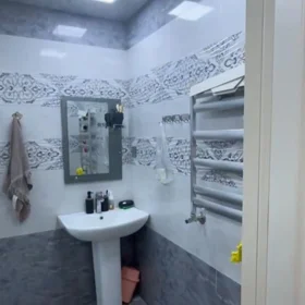 In Khirdalan 90.0 m² apartment is for sale - Image 9