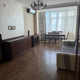 In Baku 82.0 m² apartment is for rent - Image 3